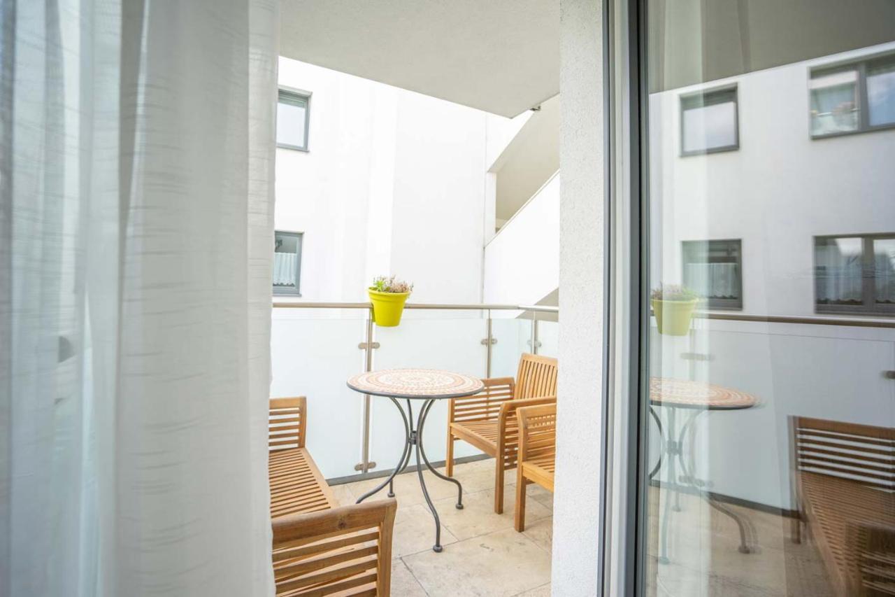 Donaufeld Living - Modernes Und Helles Apartment Вена Экстерьер фото